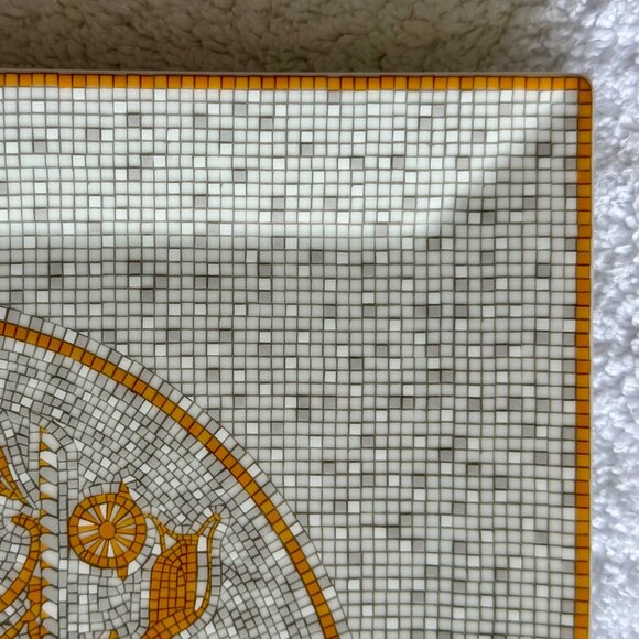 Hermès Mosaique au 24 Gold Square Plate 23cm | 9inch | Mint | Boxed | Gift-Ready - Picture 5 of 11